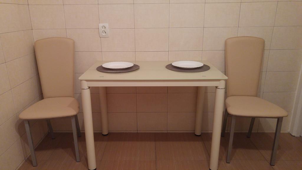 Apartment Near Dnipro Arena 外观 照片